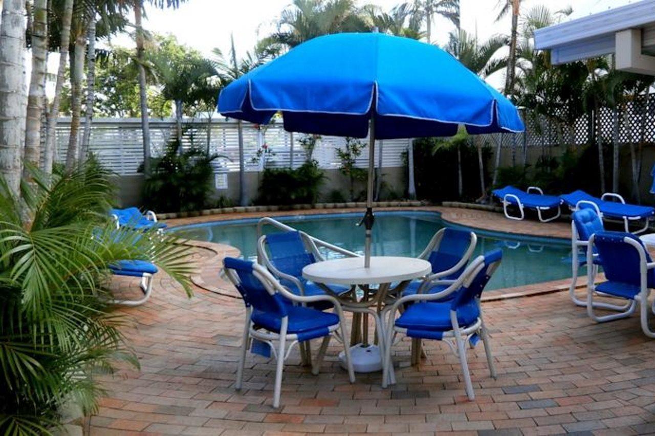 Budds Beach Apartments Surfers Paradise Esterno foto