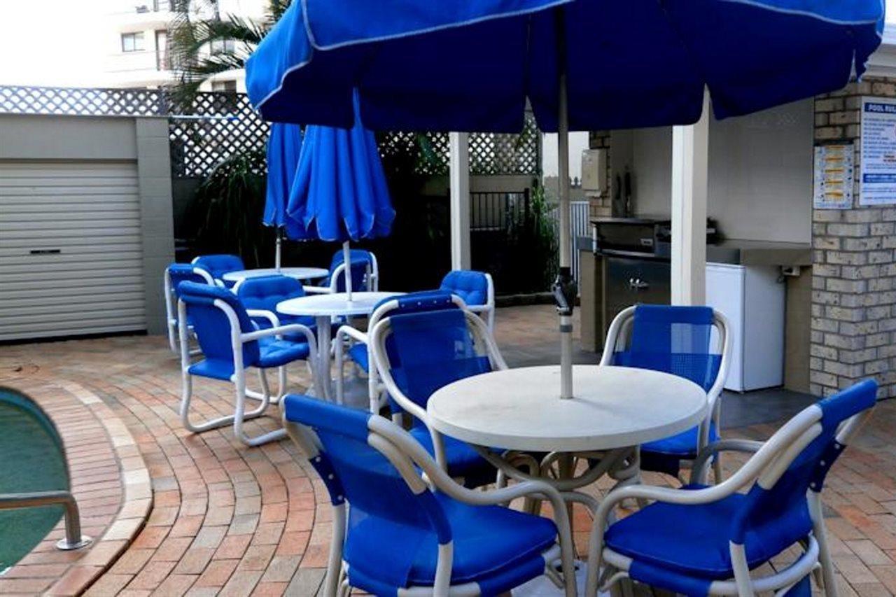 Budds Beach Apartments Surfers Paradise Esterno foto