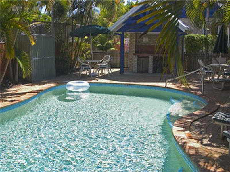 Budds Beach Apartments Surfers Paradise Esterno foto